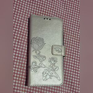 Samsung Galaxy S21 5G Rose Flower Wallet Case, PU Leather Flip Phone